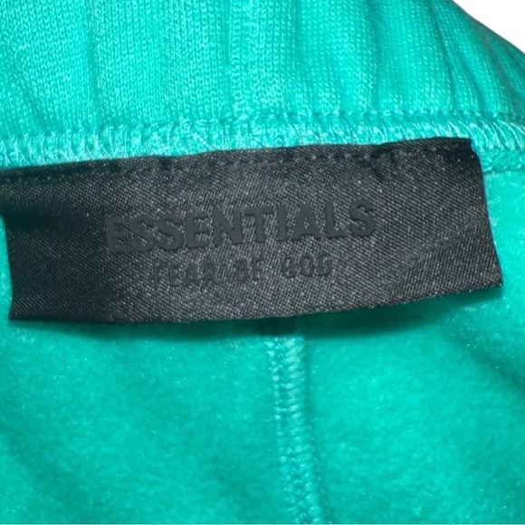 ESSENTIALS Fear of God Essentials Polar Fleece Shorts | Mint Leaf | NEW/NWOT🔥 - Picture 9 of 16
